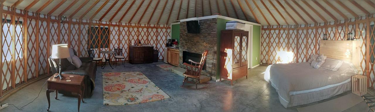 Yale Manor B&B & Yurt Glamping Luaran gambar